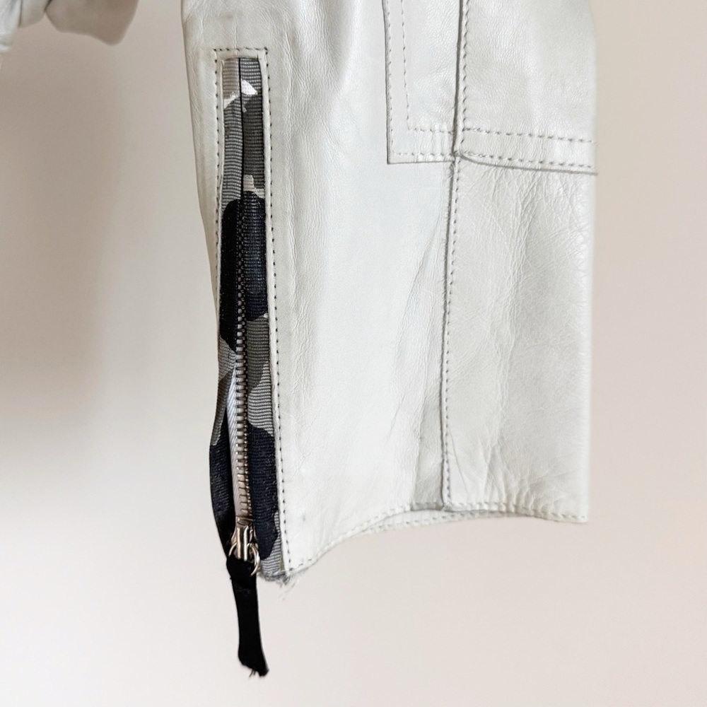 Giles Grey Leather Cropped Moto - Picture 11 of 11